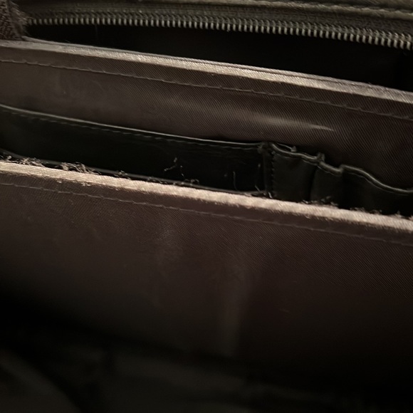 TUMI Large Vintage Travel Computer And Messenger Bag - Picture 9 of 11